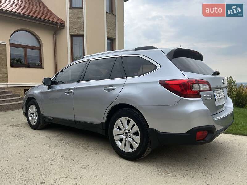 Универсал Subaru Outback 2015 в Ужгороде