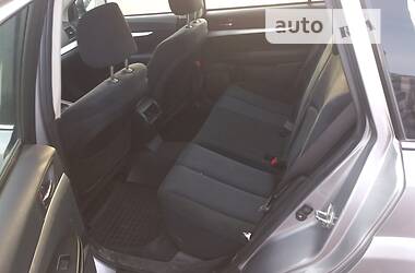 Универсал Subaru Outback 2010 в Кривом Роге