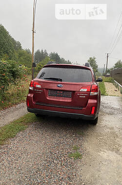 Универсал Subaru Outback 2014 в Киеве