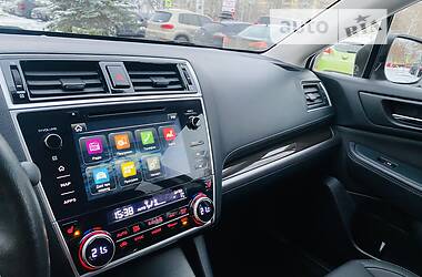 Внедорожник / Кроссовер Subaru Outback 2018 в 