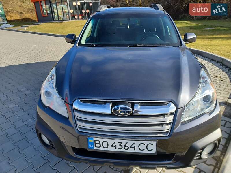 Універсал Subaru Outback 2012 в Тернополі