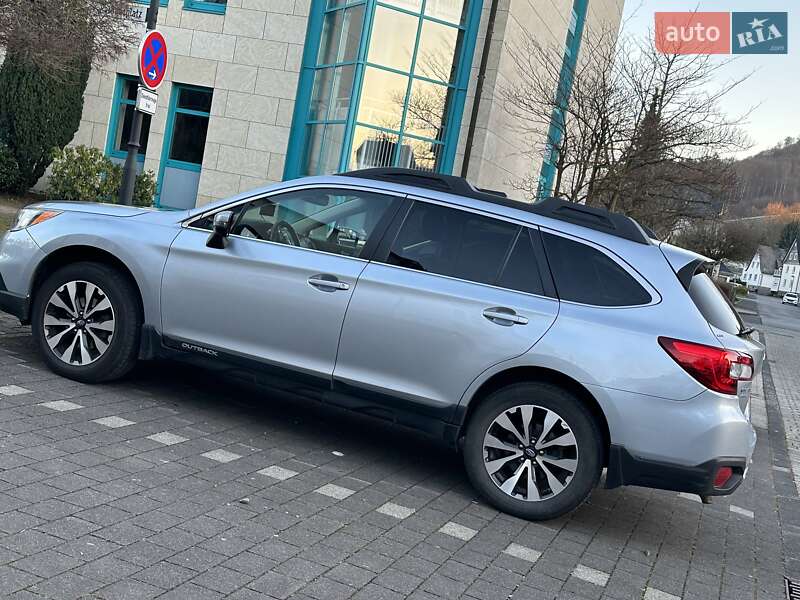 Subaru Outback 2015