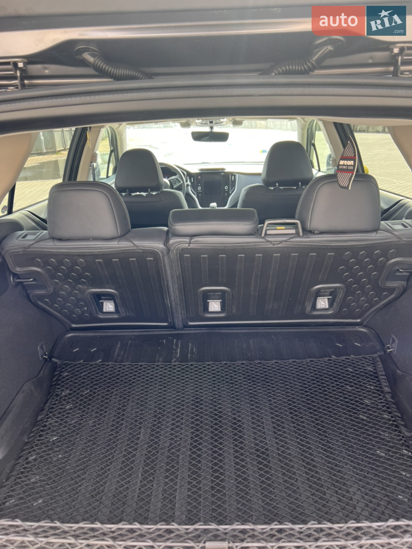 2021 Subaru Outback - мініатюра 16