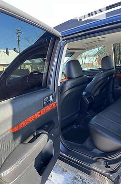 Универсал Subaru Outback 2010 в 