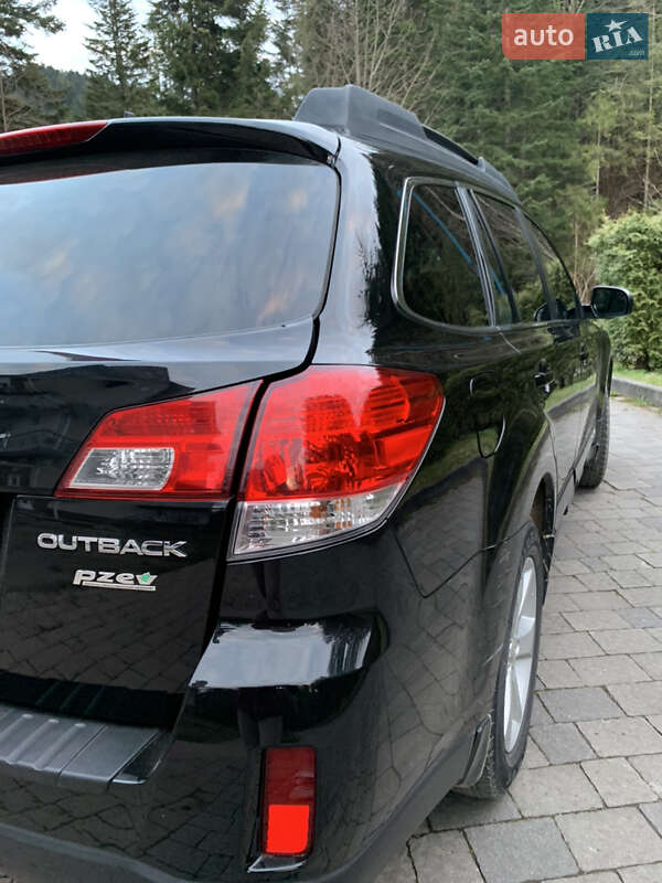 Універсал Subaru Outback 2014 в Богородчанах