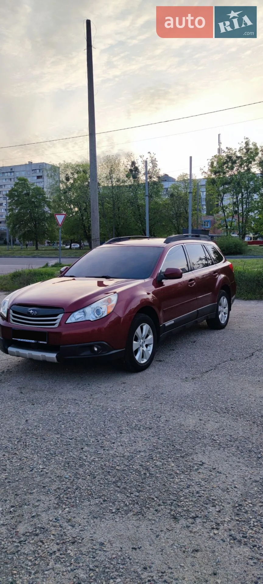 2011 Subaru Outback - фото 1