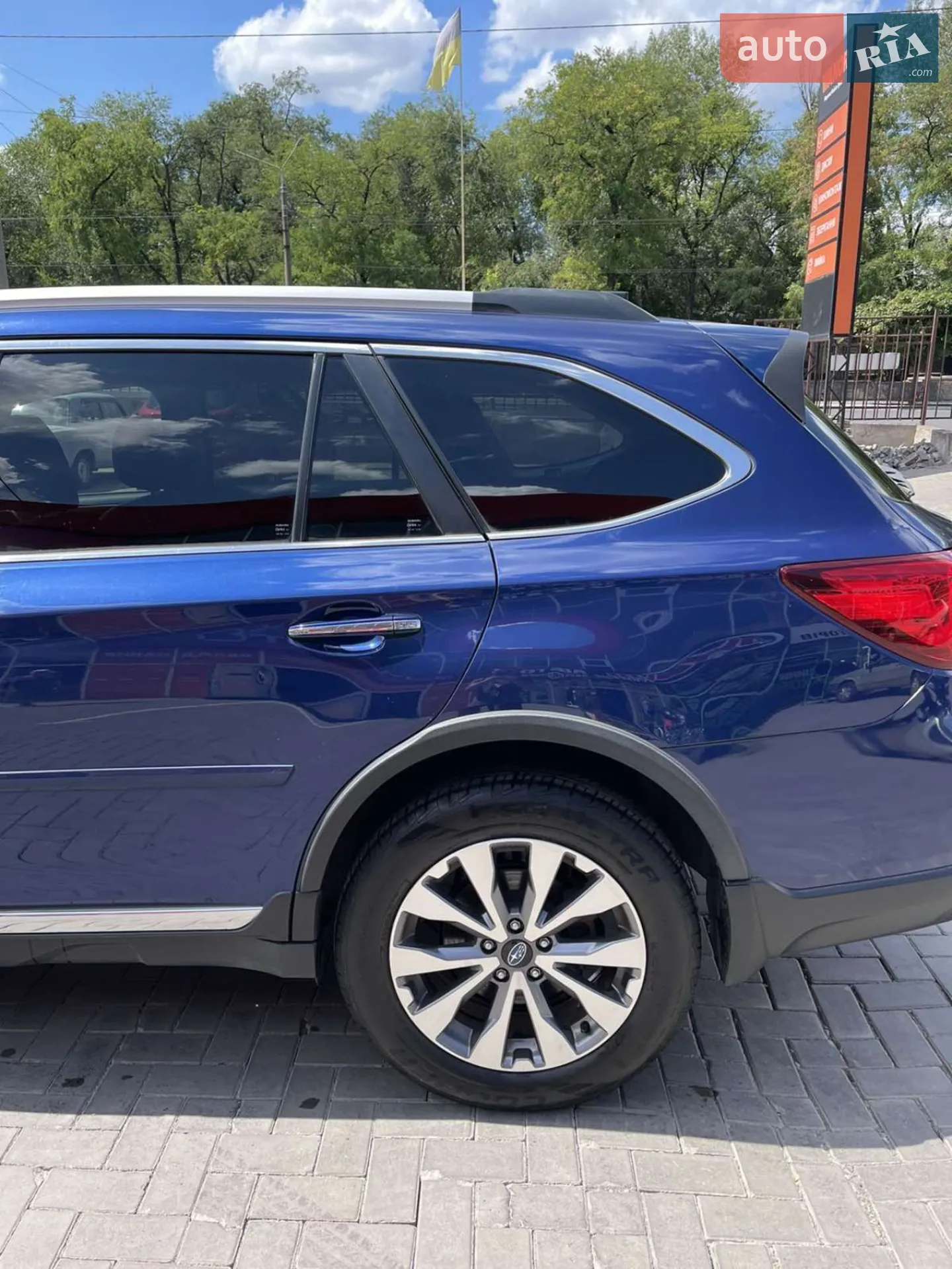 2016 Subaru Outback - мініатюра 3