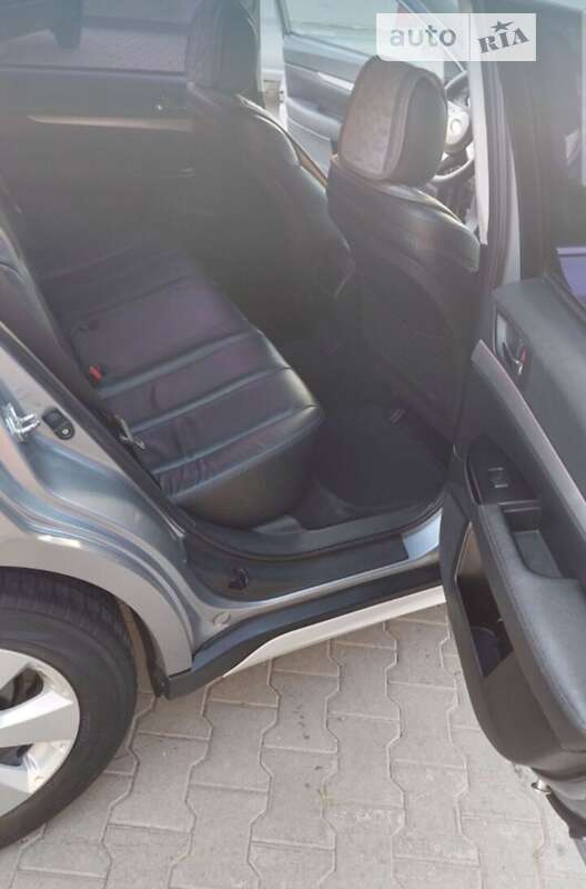 Универсал Subaru Outback 2010 в Каменец-Подольском фото 8 Универсал Subaru Outback 2010 в Каменец-Подольском