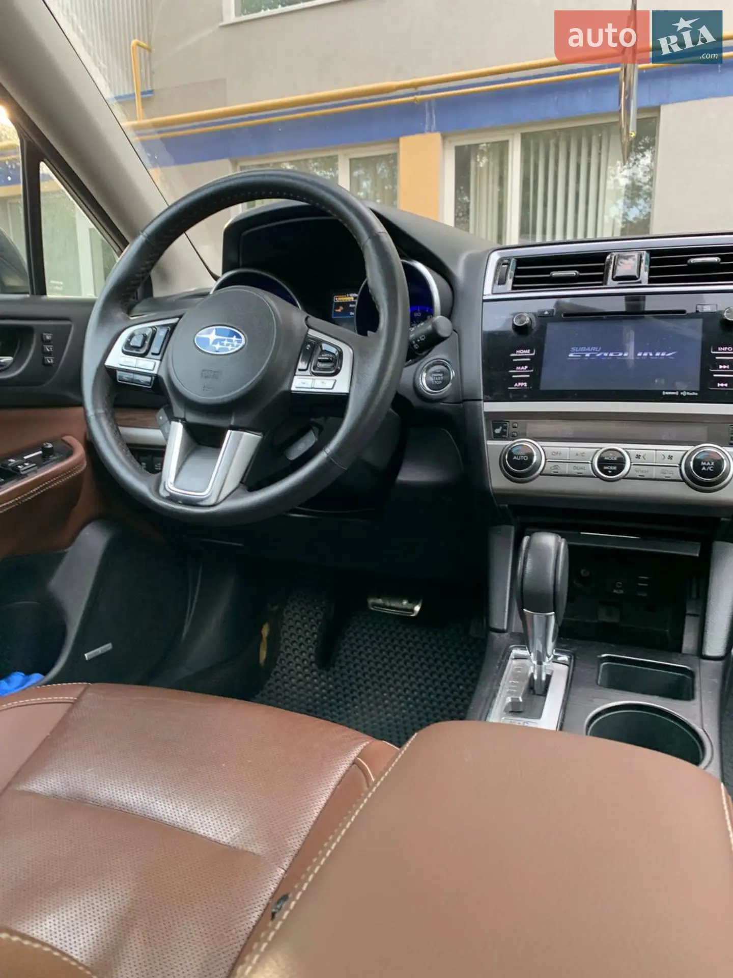 2017 Subaru Outback - мініатюра 18