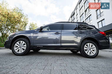 Универсал Subaru Outback 2015 в Львове