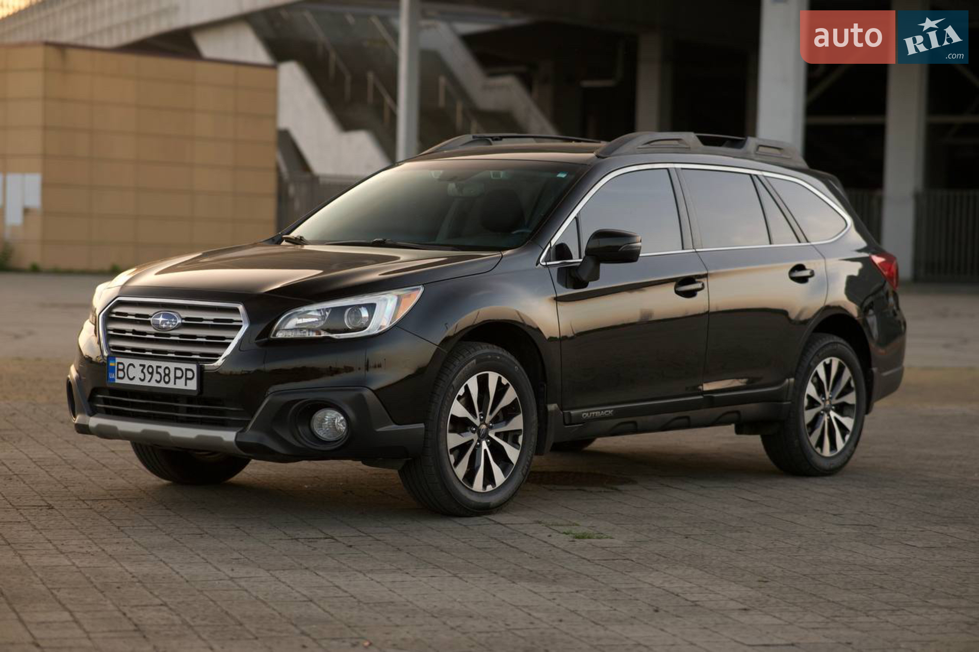 2015 Subaru Outback - мініатюра 10