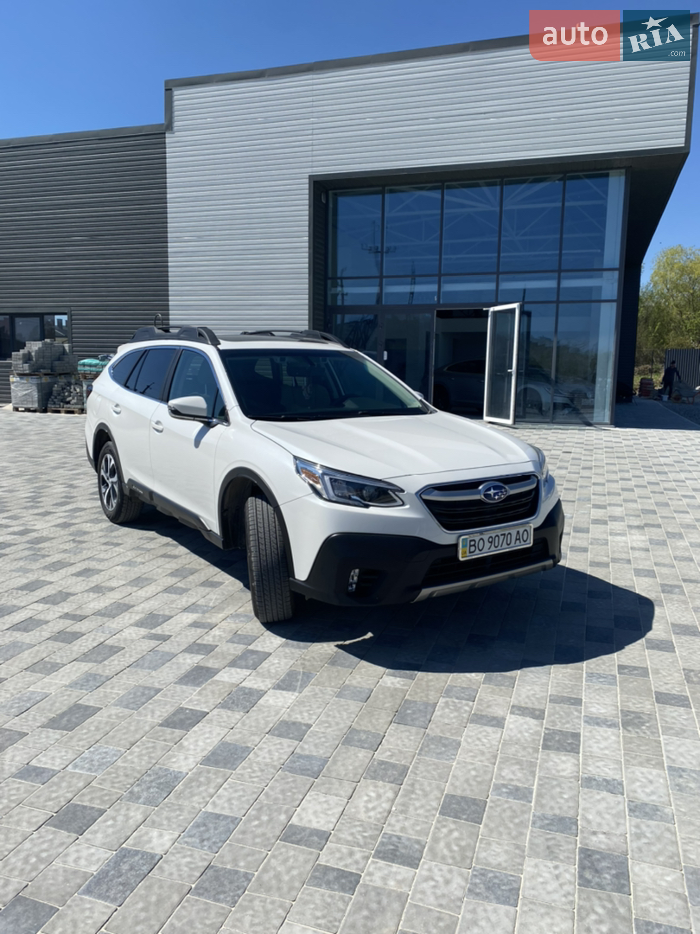 2019 Subaru Outback - мініатюра 2