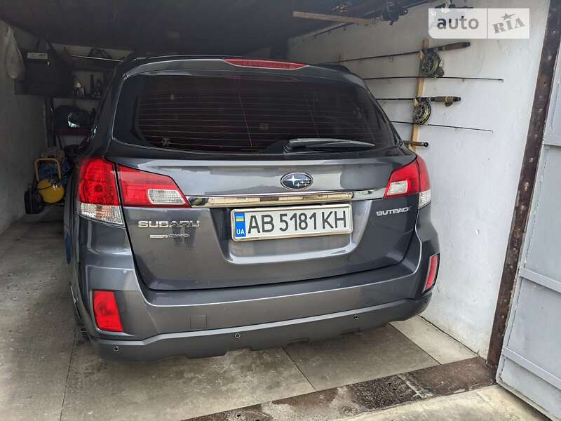 Универсал Subaru Outback 2011 в Жмеринке