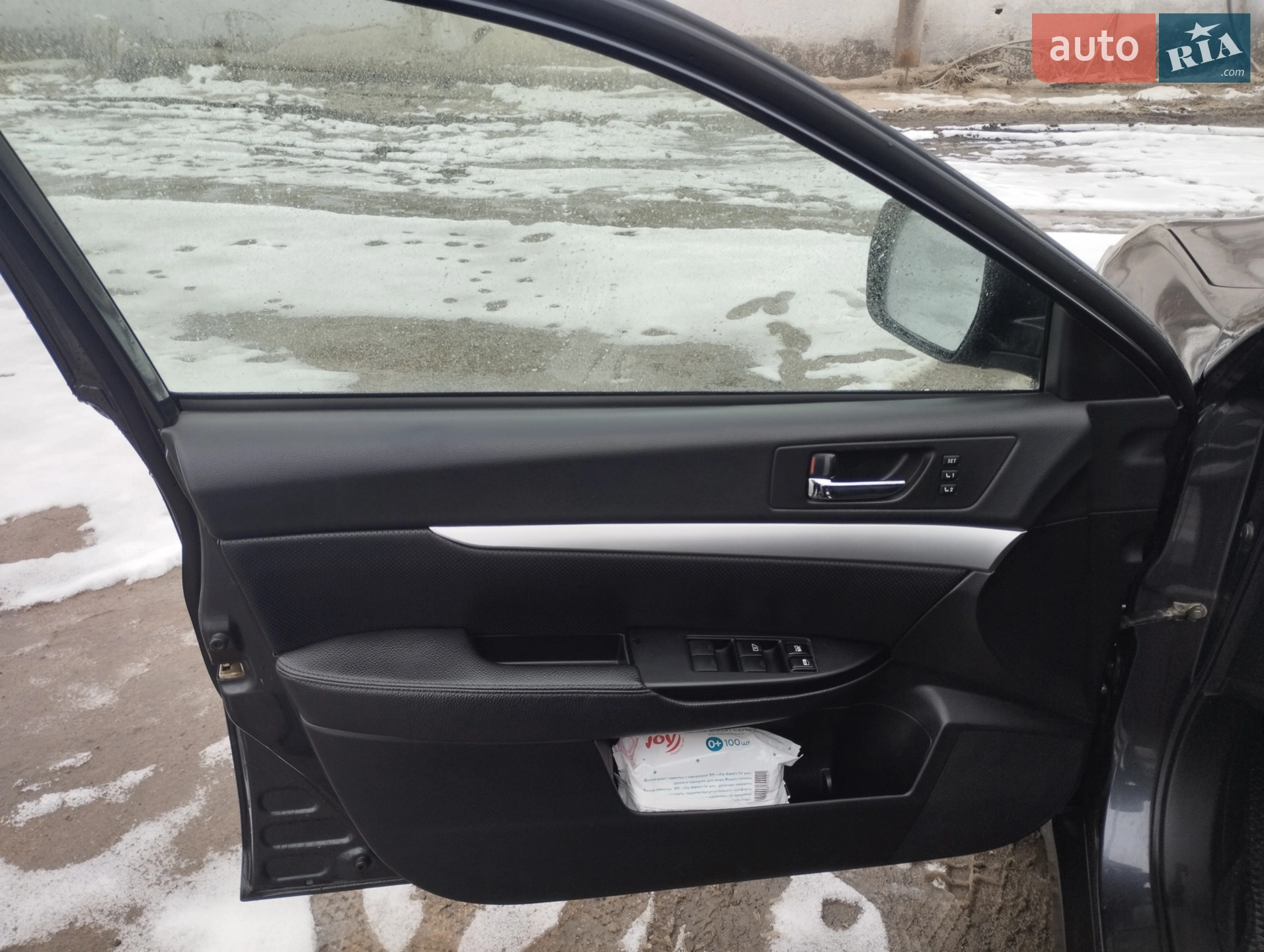 2011 Subaru Outback - мініатюра 6