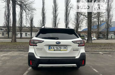 Универсал Subaru Outback 2020 в Киеве