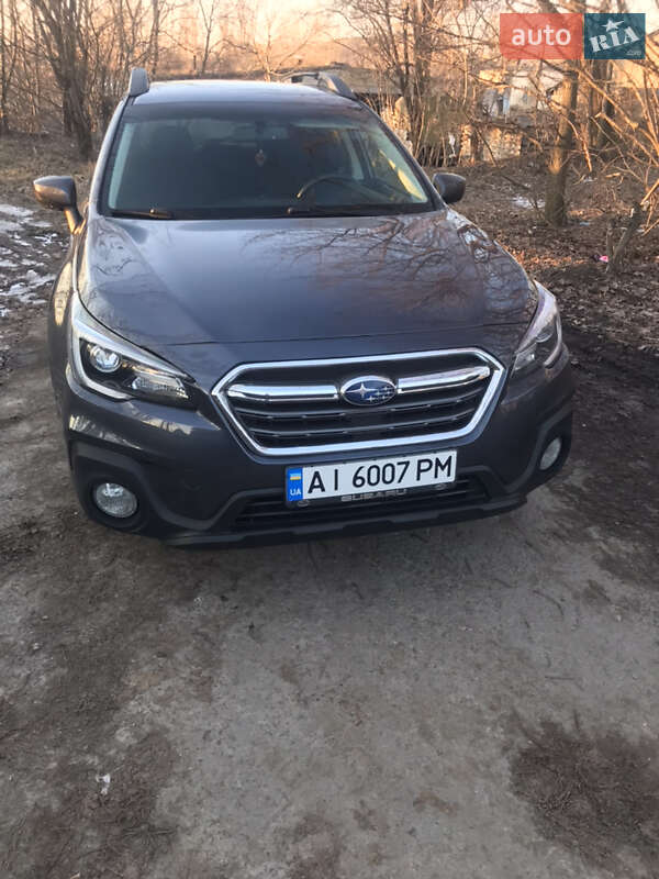 Универсал Subaru Outback 2014 в Киеве