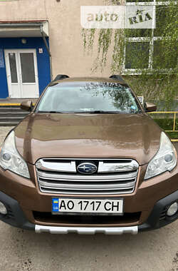 Универсал Subaru Outback 2013 в Ужгороде