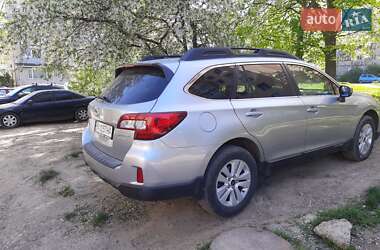 Універсал Subaru Outback 2015 в Чернівцях