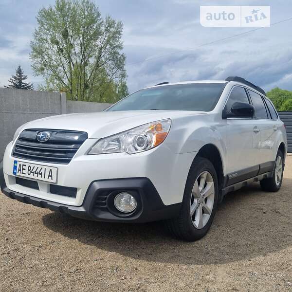 Универсал Subaru Outback 2013 в Киеве