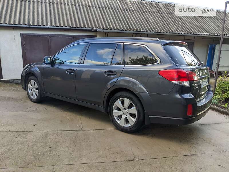 Универсал Subaru Outback 2011 в Жмеринке