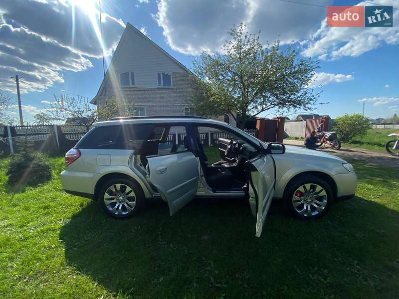 Універсал Subaru Outback 2006 в Чернігові