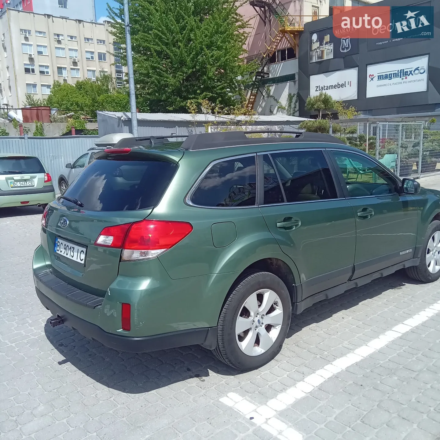 2011 Subaru Outback - мініатюра 4
