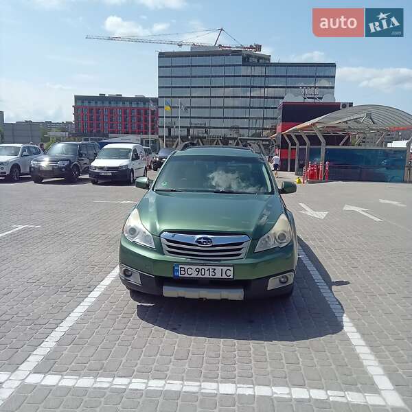 Универсал Subaru Outback 2011 в Львове