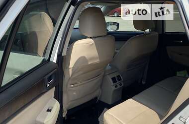 Универсал Subaru Outback 2017 в Киеве