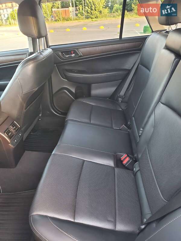 Универсал Subaru Outback 2014 в Одессе