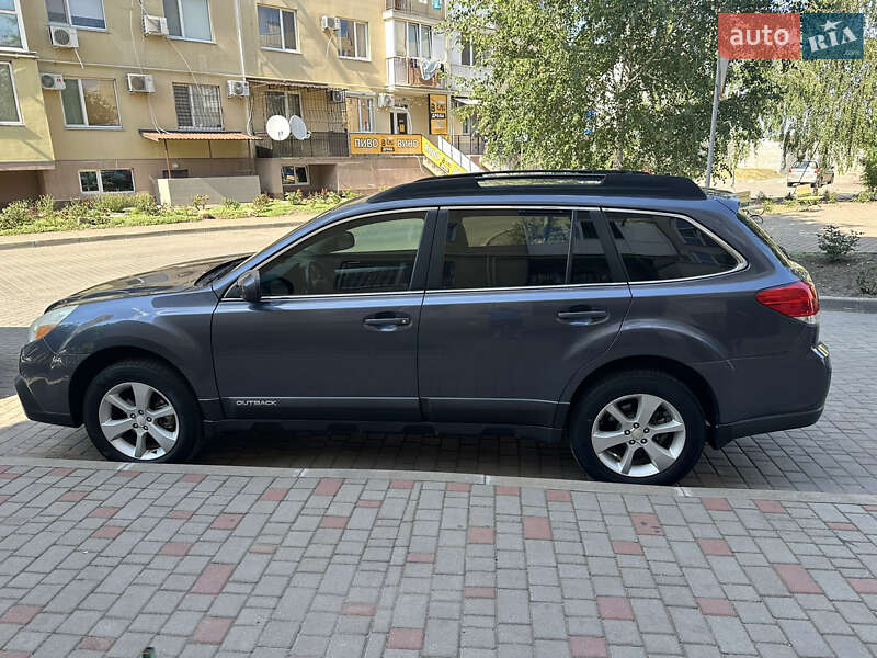 Універсал Subaru Outback 2013 в Одесі