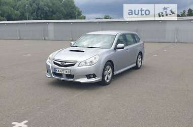 Универсал Subaru Outback 2012 в Киеве