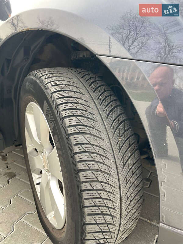 Универсал Subaru Outback 2010 в Дрогобыче