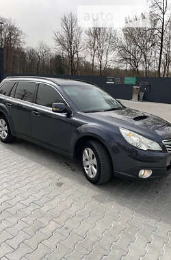 Универсал Subaru Outback 2010 в Дрогобыче