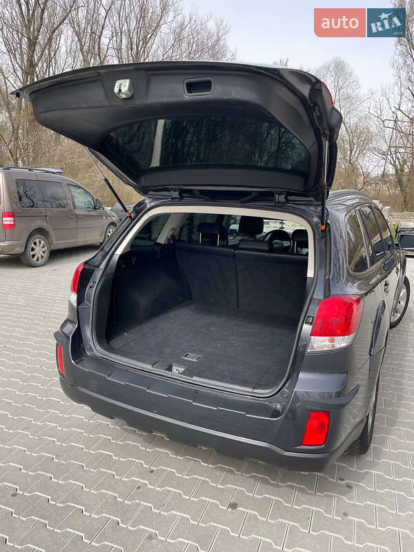 Универсал Subaru Outback 2010 в Дрогобыче