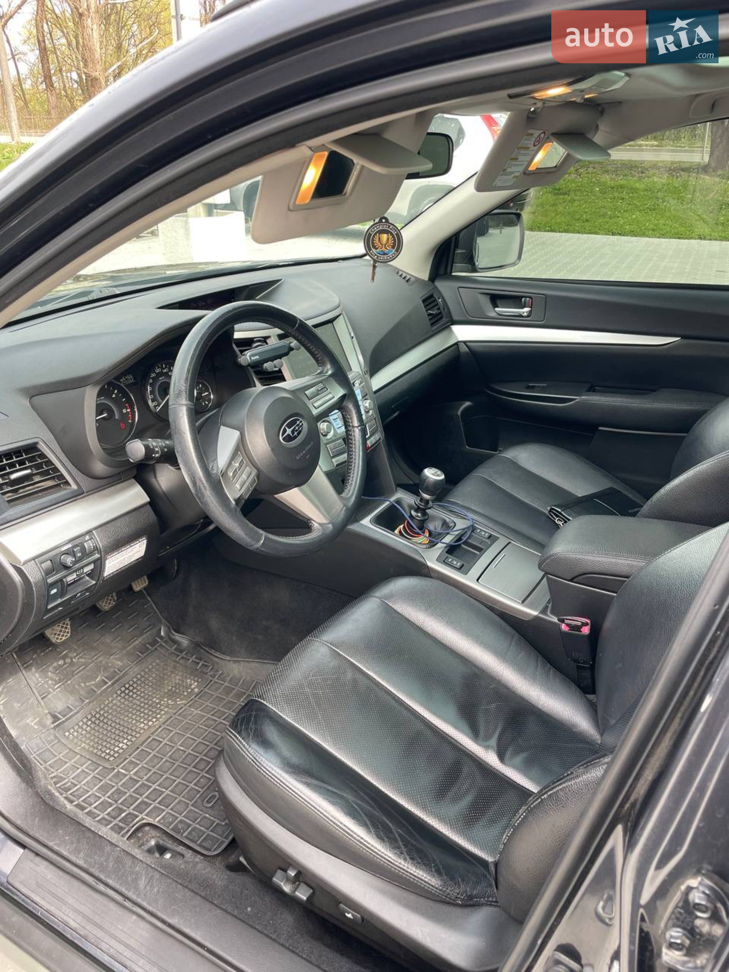 2010 Subaru Outback - мініатюра 6