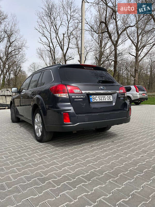 Универсал Subaru Outback 2010 в Дрогобыче