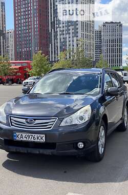 Универсал Subaru Outback 2011 в Киеве