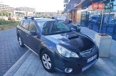 Универсал Subaru Outback 2011 в Львове