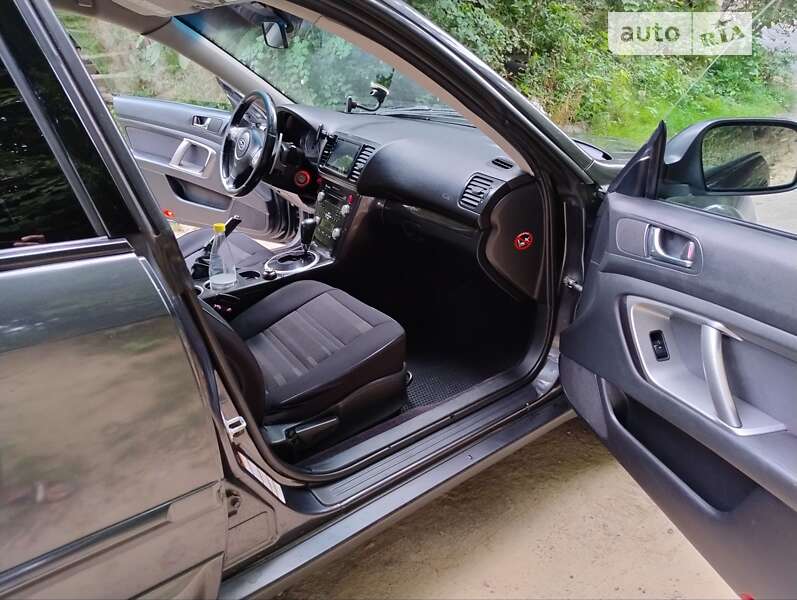 Універсал Subaru Outback 2008 в Львові