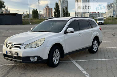 Универсал Subaru Outback 2011 в Киеве