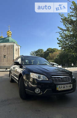 Універсал Subaru Outback 2008 в Києві