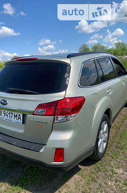 Універсал Subaru Outback 2010 в Харкові