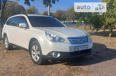 Універсал Subaru Outback 2010 в Дніпрі