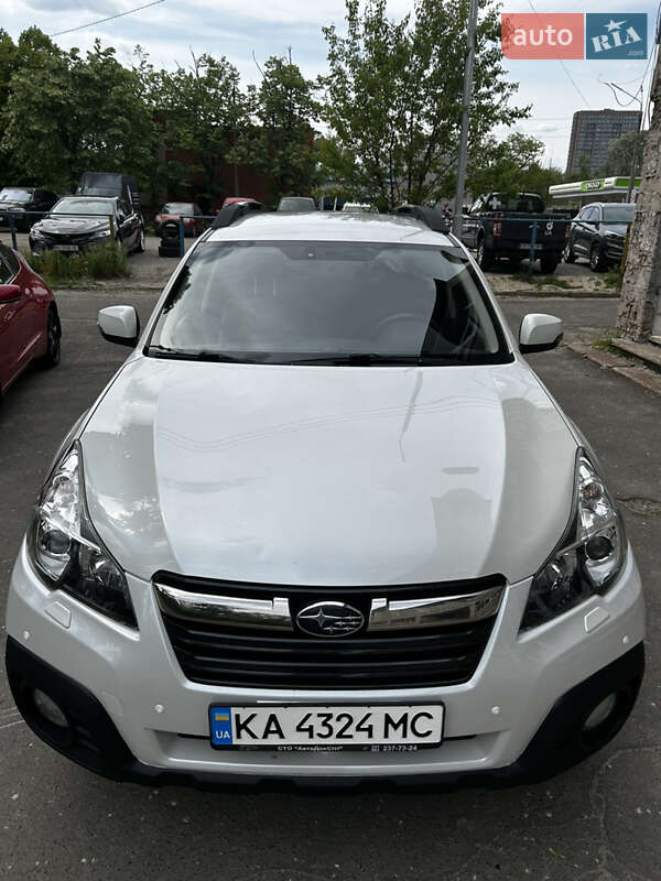 Subaru Outback 2013