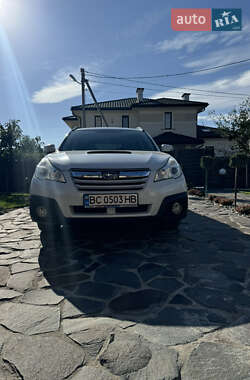 Универсал Subaru Outback 2013 в Львове