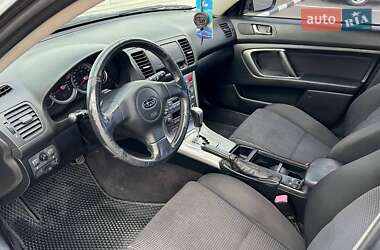 Универсал Subaru Outback 2005 в 