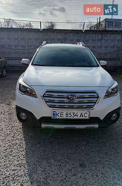 Универсал Subaru Outback 2015 в Каменском