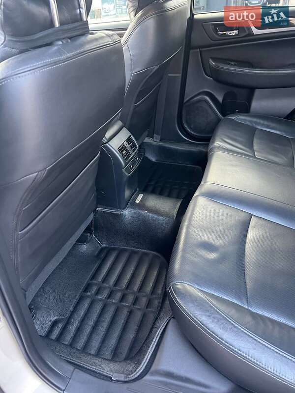 Универсал Subaru Outback 2015 в Львове фото 28 Универсал Subaru Outback 2015 в Львове