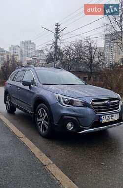 Універсал Subaru Outback 2018 в Києві