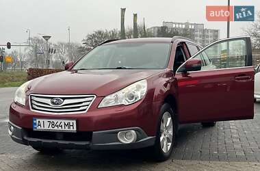 Универсал Subaru Outback 2011 в Киеве